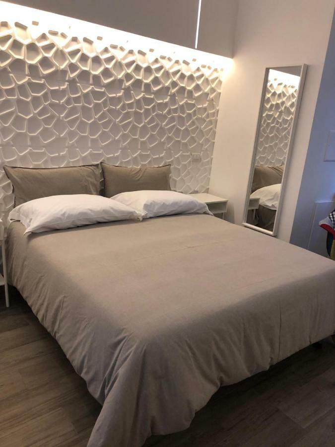 شقة Vivi House نابولي المظهر الخارجي الصورة